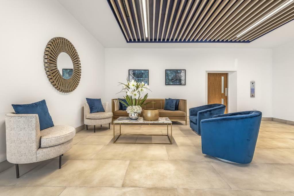 Infinity Apartments Bracknell Zewnętrze zdjęcie
