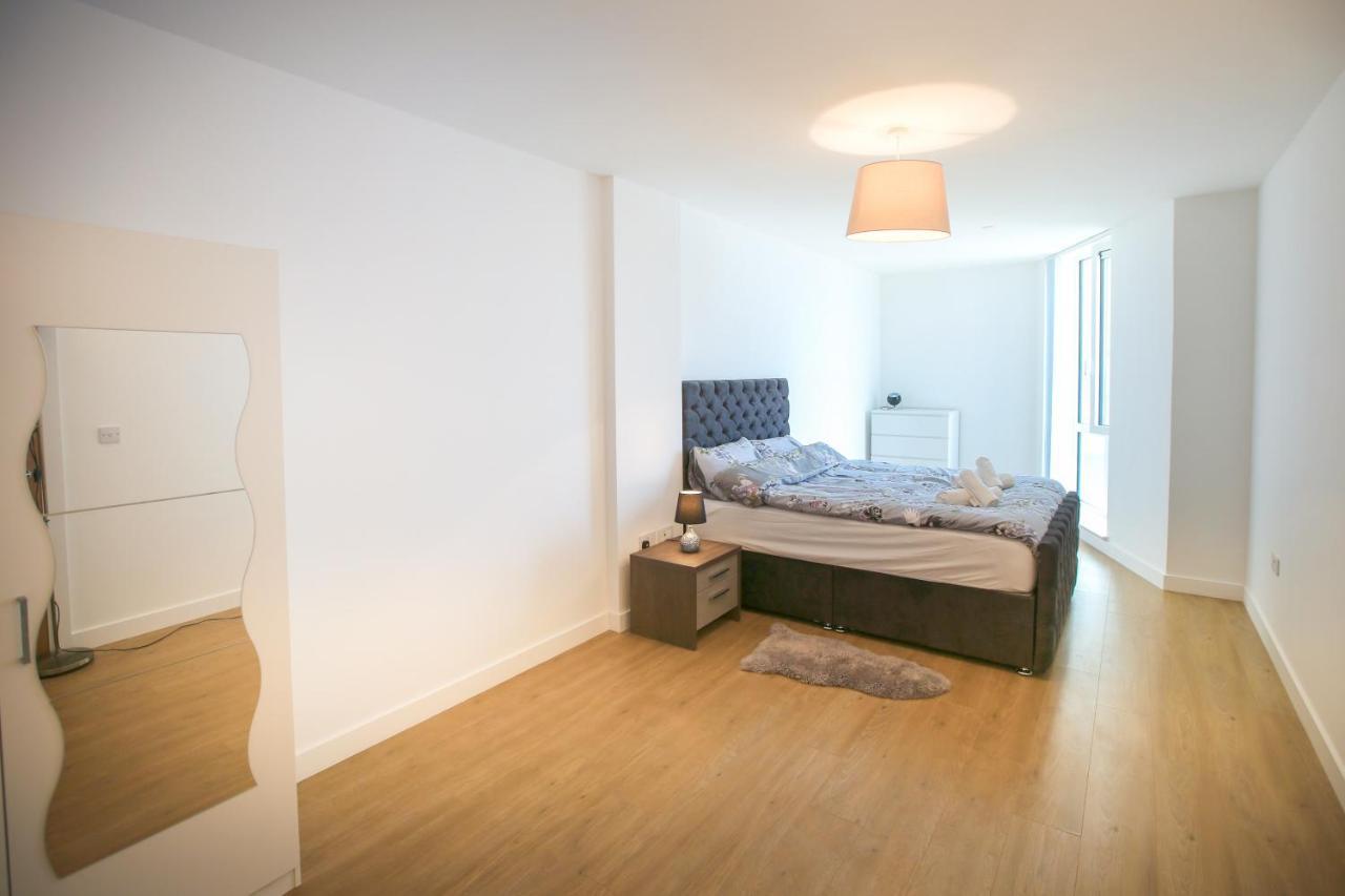 Infinity Apartments Bracknell Zewnętrze zdjęcie
