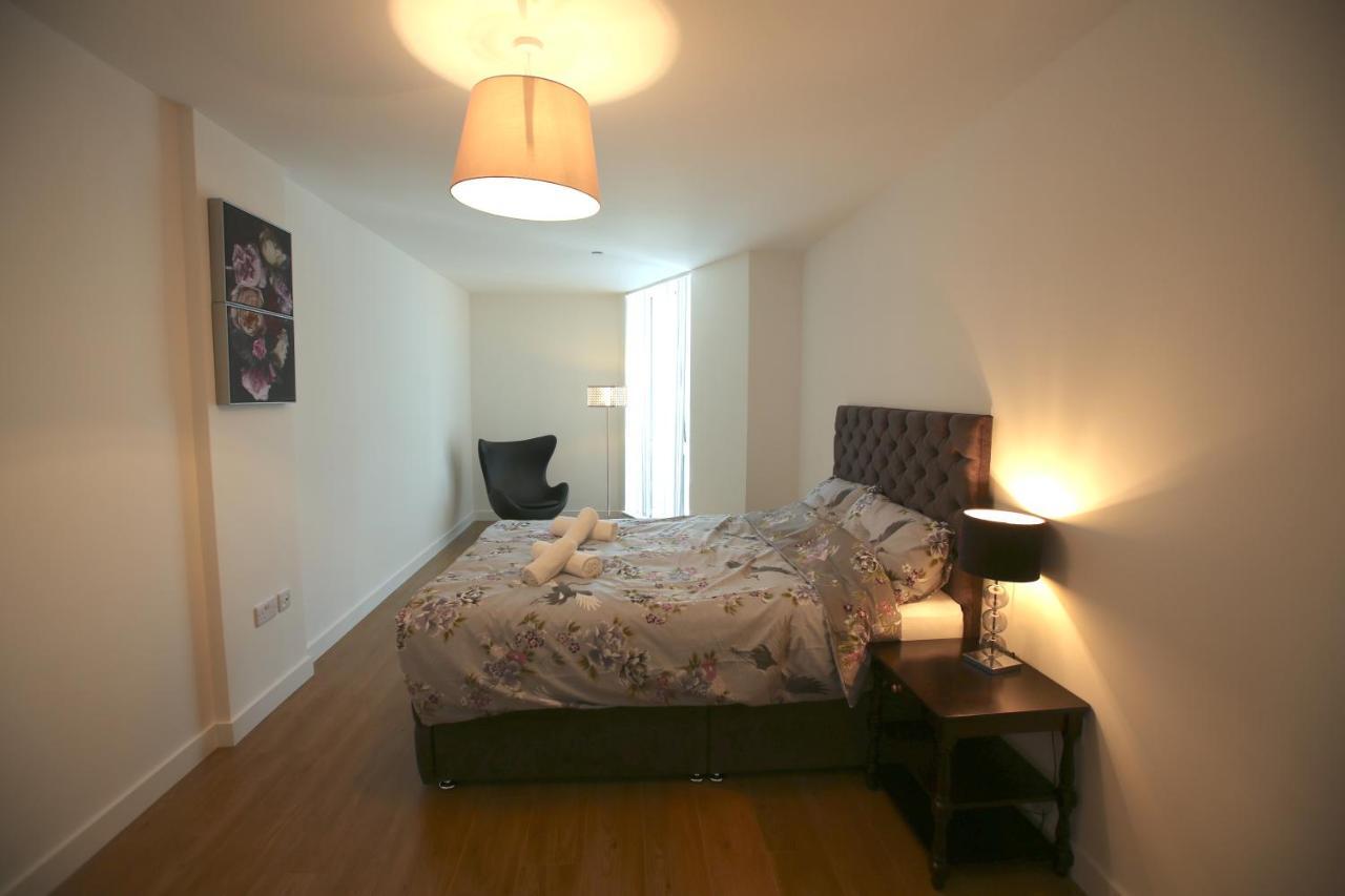 Infinity Apartments Bracknell Zewnętrze zdjęcie